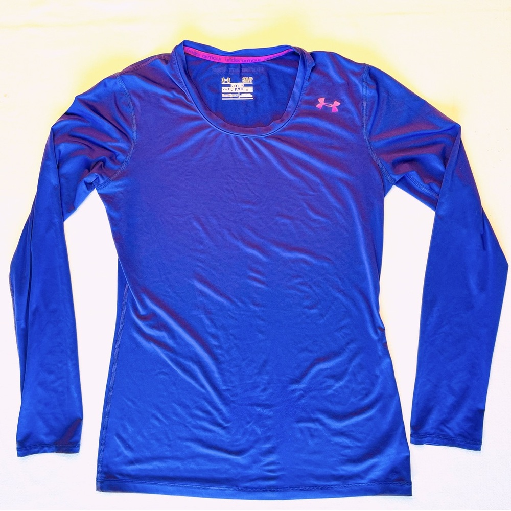 Under Armoir Women’s Fitted Coupe Ajustèe Heat Gear